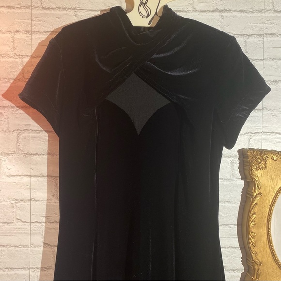 🎈SOLD 🚨VINTAGE DRESS Night Way Black Velvet Mesh Front & Back Long Maxi Dress - Picture 2 of 16